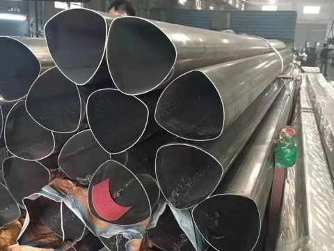 Galvanized triangular tube
