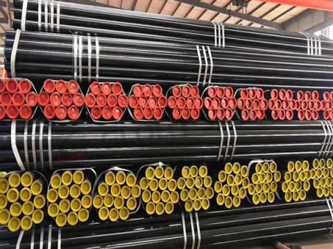 Glossy black Seamless pipe