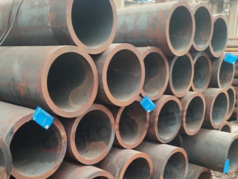 Hot-rolled seamless carbon steel pipe