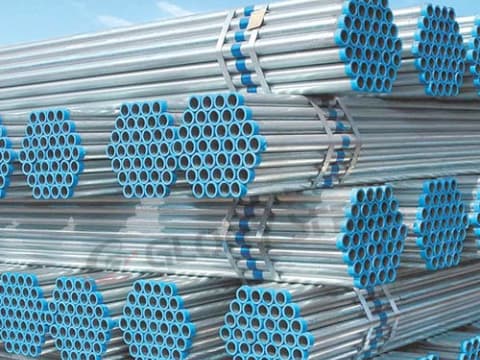 Zinc plating seamless steel pipe