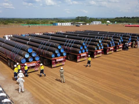 Black-coated pipes shipped to Saudi Arabia