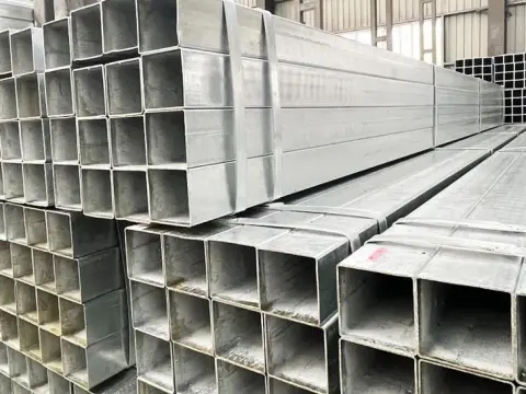 Thin-walled galvanized square tube