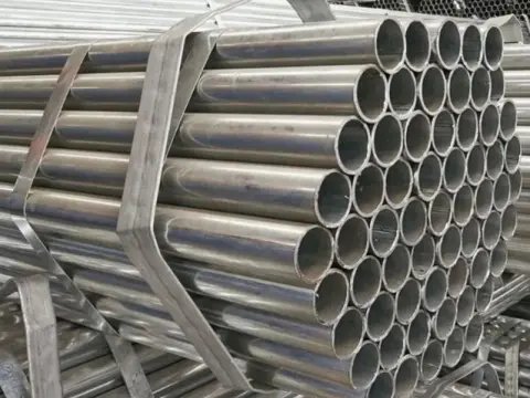 Gi Pipe Zinc Coating Surface 1 1/2''