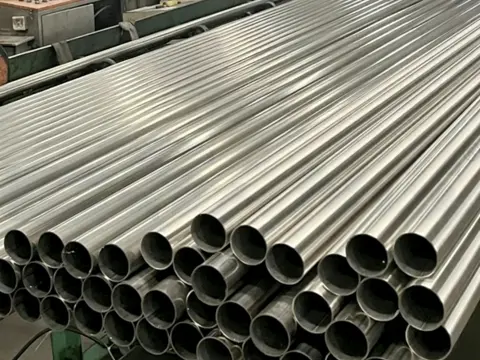 Premium Long Stainless Steel Welded Round Pipe