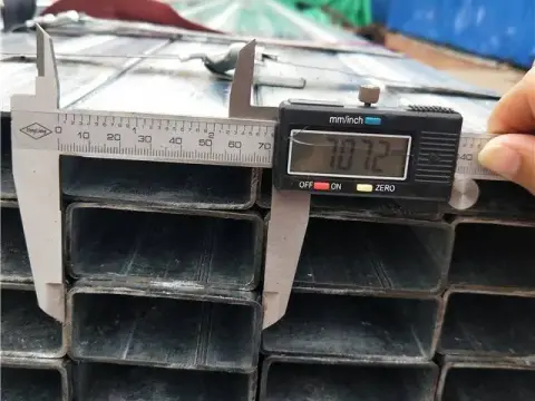 S235JR 70×40 galvanized THS tube