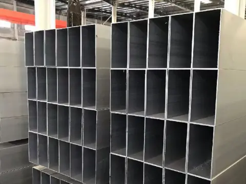 Anodized aluminum rectangular tube