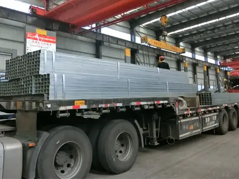 Galvanized square tube transportation
