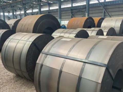 Hot-rolled low-carbon steel strip factory