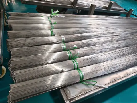 Cold-drawn precision stainless steel seamless pipe